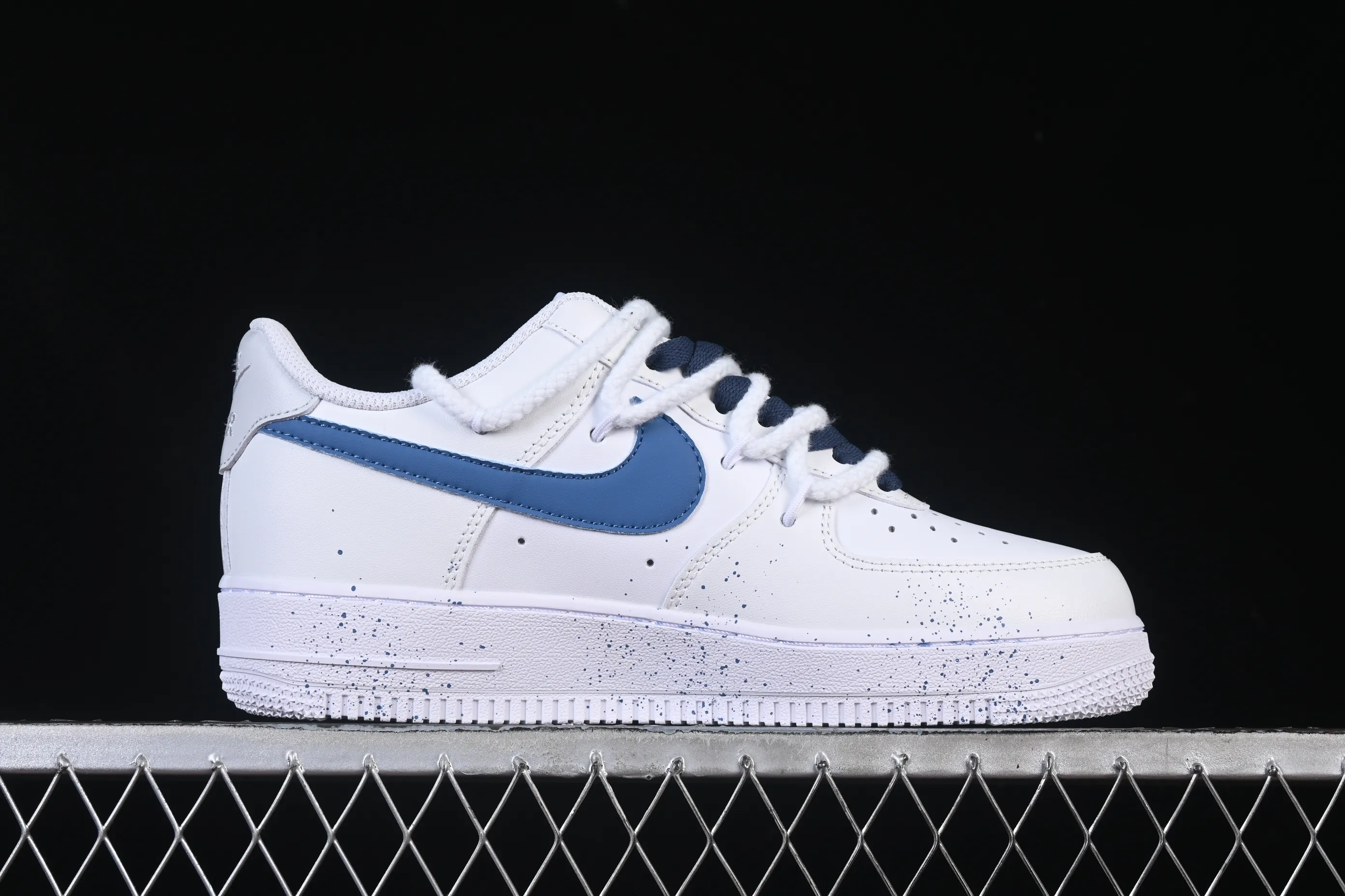 All categories Nk Air Force 1 Air Force series Nk Air Force 1 Low Air Force low-top Nike Air Force 1'07 Low letter graffiti retro Air Force 1 low-top casual sneakers ZH0316-106